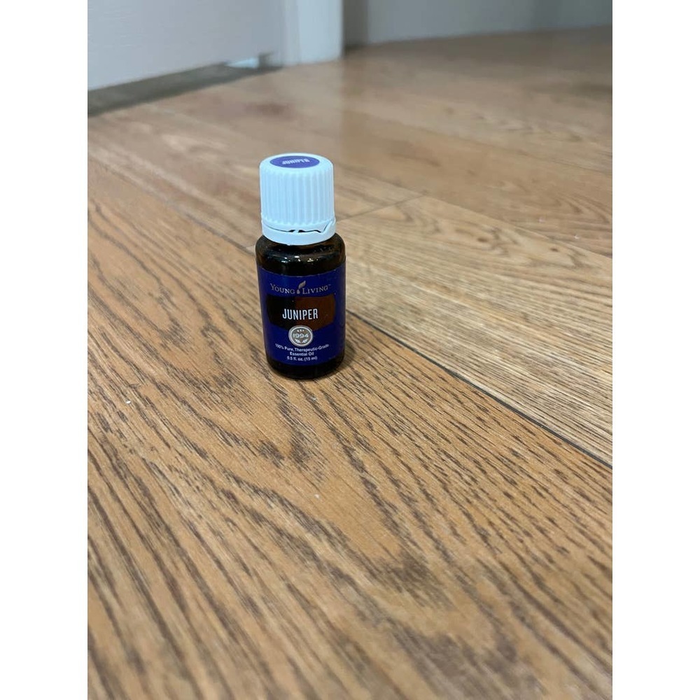 Young Living Juniper Essential Oil 15 ml NIB​​